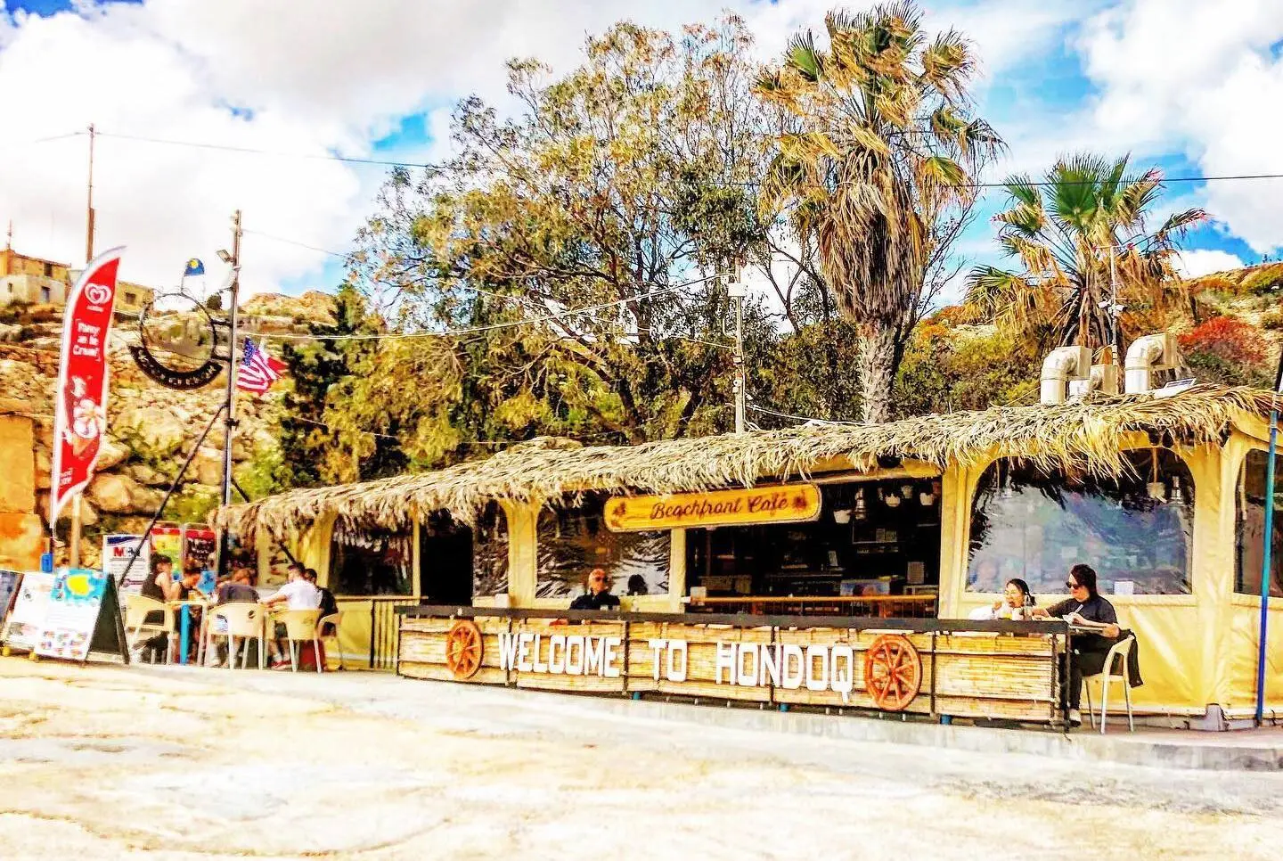 Ħondoq Bay Kiosk